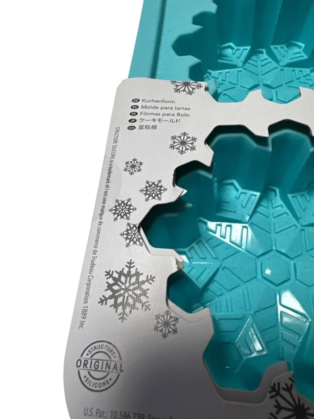 Trudeau Jumbo Snowflake Silicone Cupcake Pan For Baking & Decorating BPA-Free